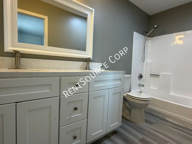 Building Photo - 43711 8th St E