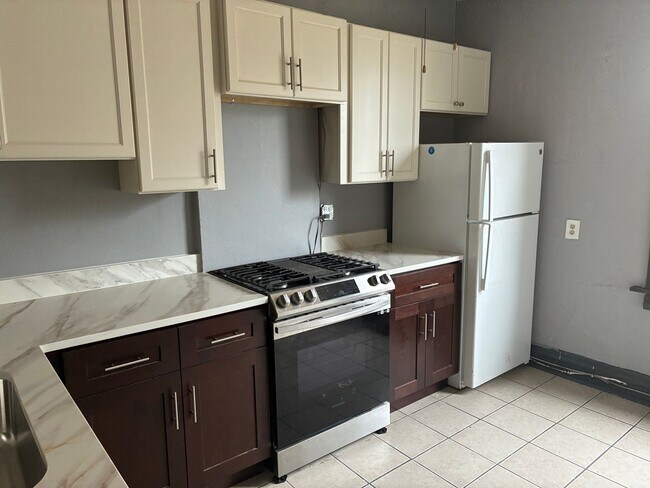 Building Photo - 3019 Ashlyn St