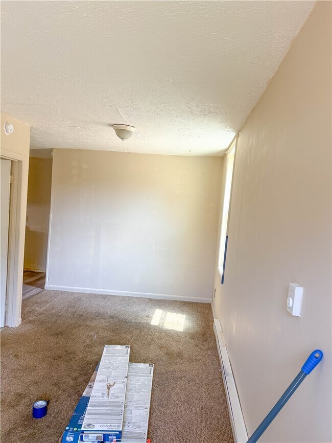 Building Photo - 308 Reynolds St