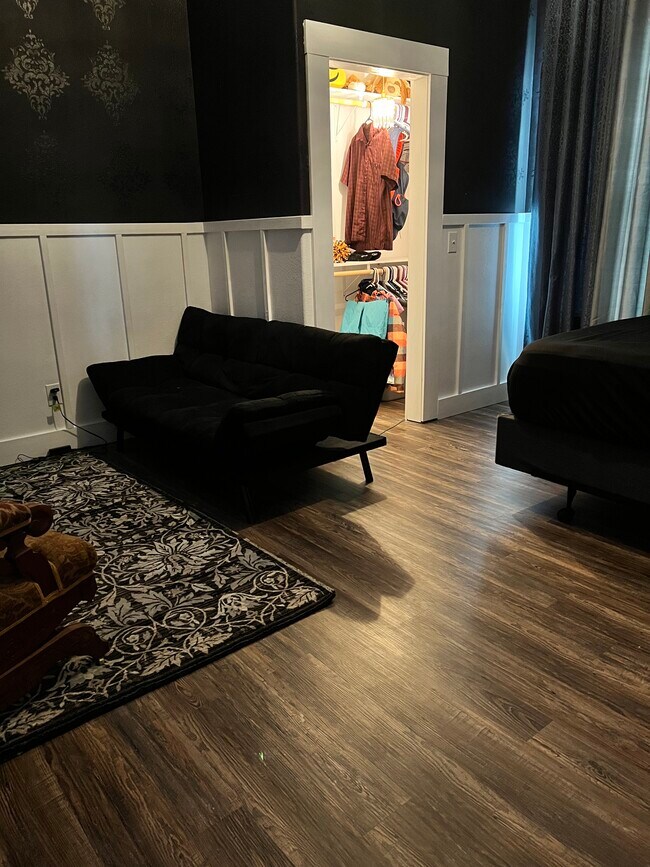 Bedroom 2 - 504 N Ridge St