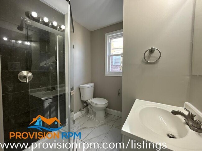 Building Photo - 309 52nd St