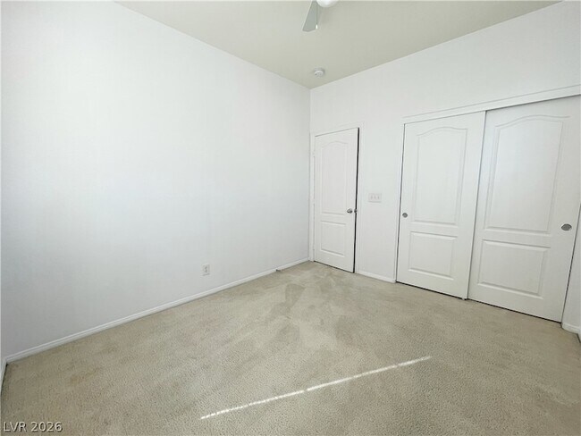 Building Photo - 10519 Allegrini Dr