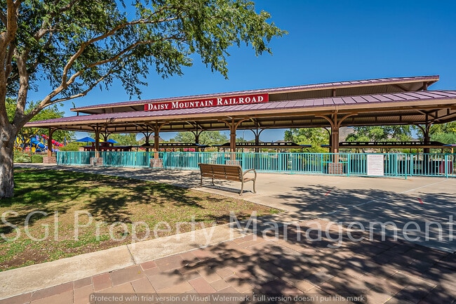 Building Photo - 39531 N White Tail Ln