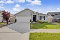 Building Photo - Charming Single-Level South Meridian