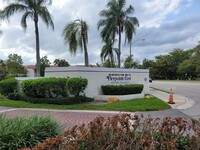 Building Photo - 1078 N Hiatus Rd