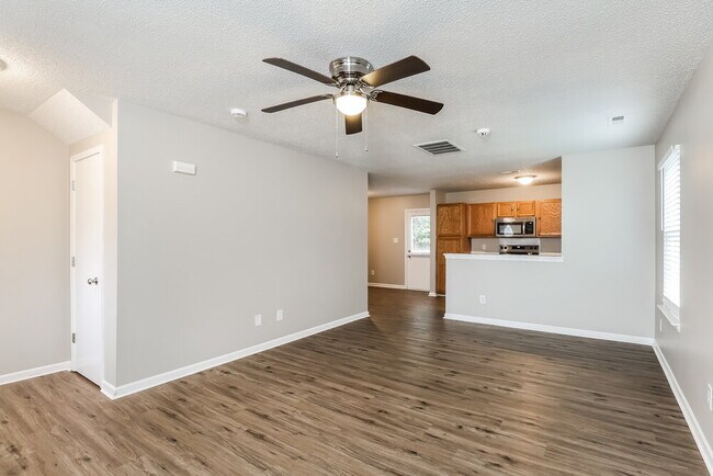 Building Photo - 1136 Ballina Way