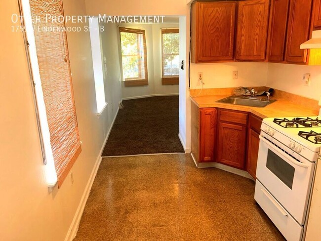 Building Photo - 2BR/1BA Sunny West Philly Apt with Washer/...