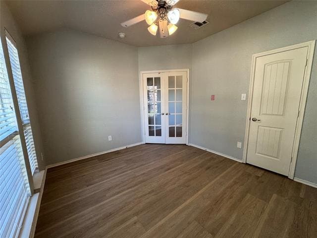 Building Photo - 824 Baltusrol Dr