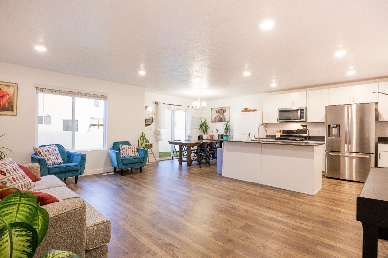 Building Photo - 1859 S 410 W