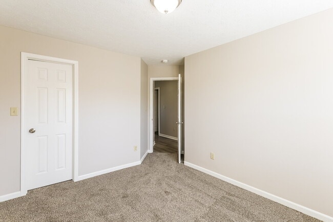 Building Photo - 7051 Laredo Dr