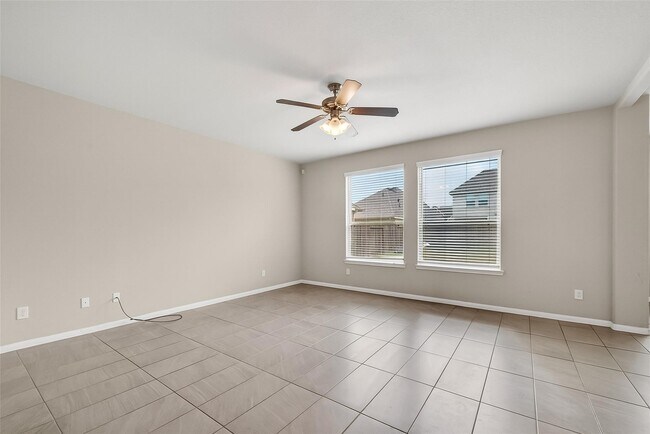 Building Photo - 2903 Painted Sunrise Trail