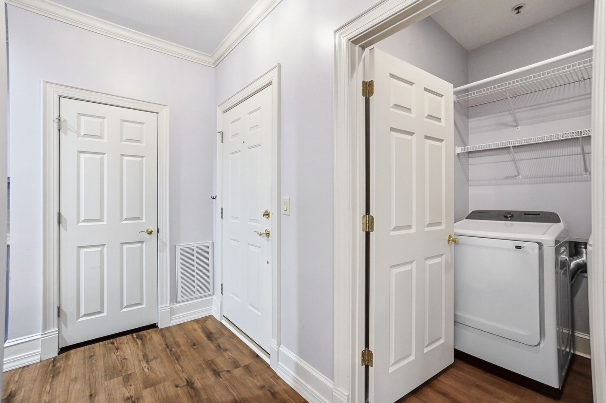 Building Photo - 1117 Park West Dr