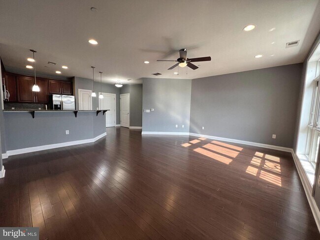 Building Photo - 2360 NJ-33