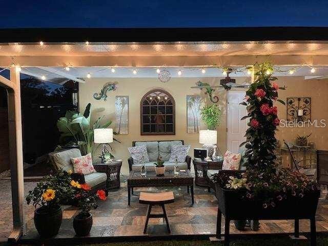 Building Photo - 527 Eastview Rd