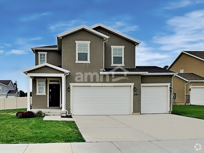 Building Photo - 1246 E Ranch Rd