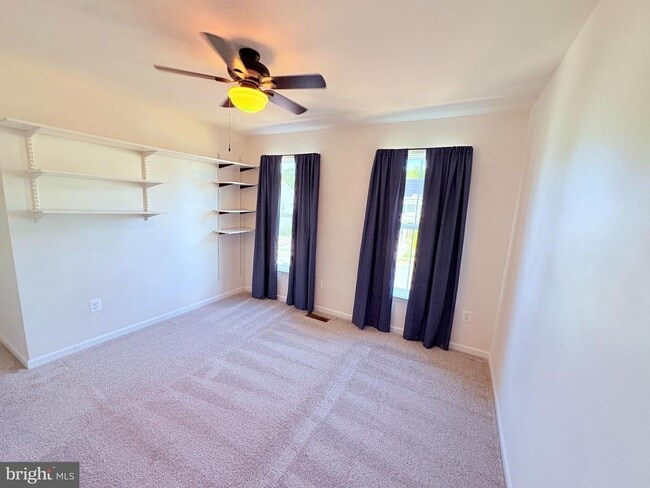 Building Photo - 1071 Coastal Ave
