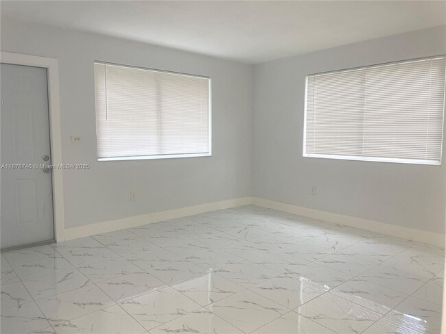 Building Photo - 1614 NW 46th St