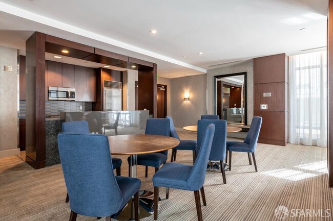 Building Photo - 355 1st St