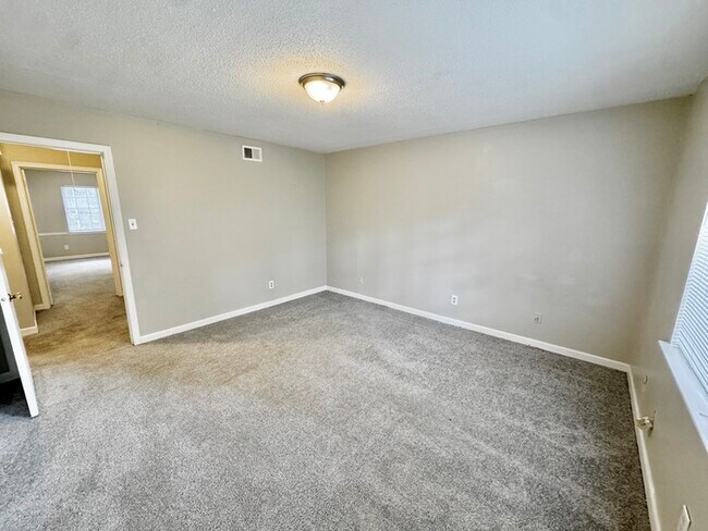 Building Photo - 3614 Tchulahoma Rd