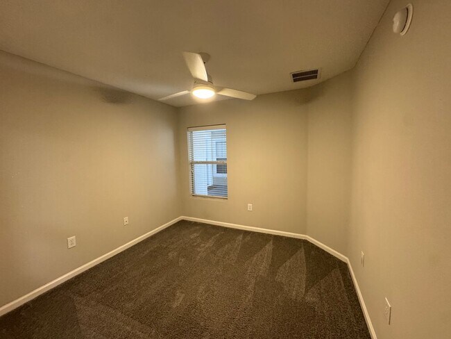Building Photo - 6069 Maggies Cir