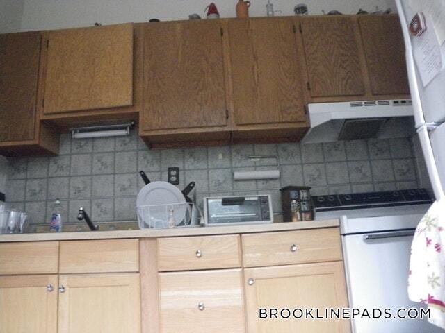 Building Photo - 16 Euston St