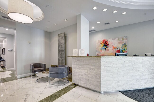 Building Photo - 600 S Dixie Hwy
