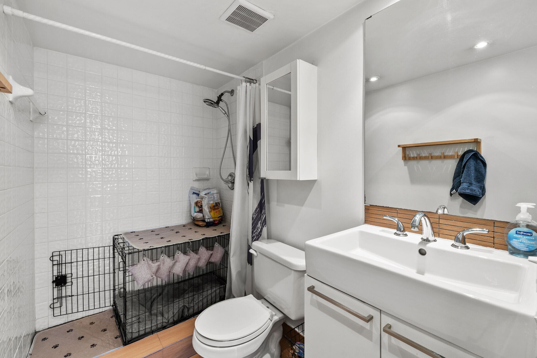 Building Photo - 1775 Washington Ave