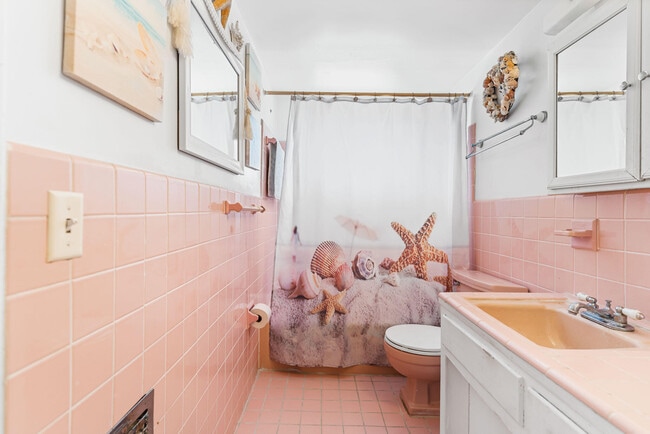 Building Photo - 3500 S Ocean Blvd