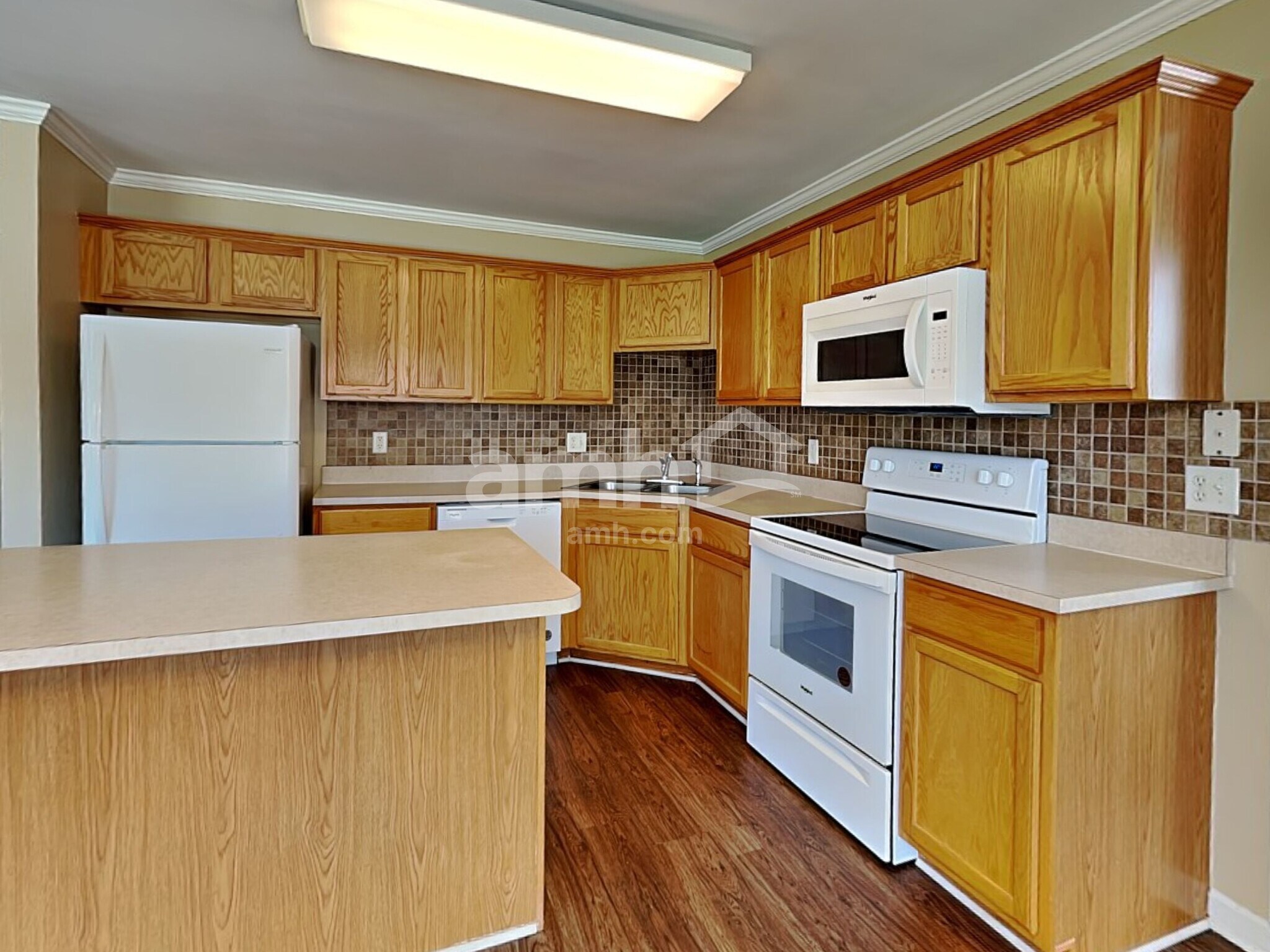 Building Photo - 2119 Ponty Pool Dr