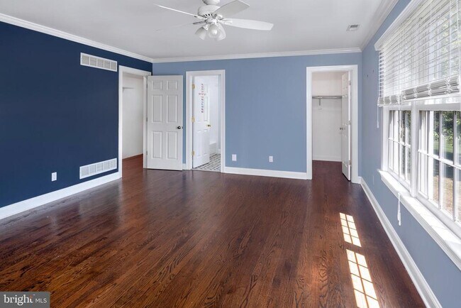 Building Photo - 3 Maidstone Ct