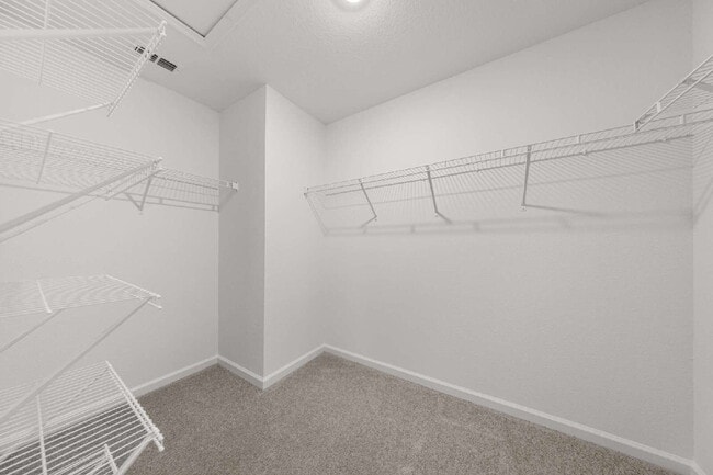 Building Photo - Be the First to Lease This 3BR Townhome in Marion Ranch | Loft + Garage + Screened Lanai + Includ...