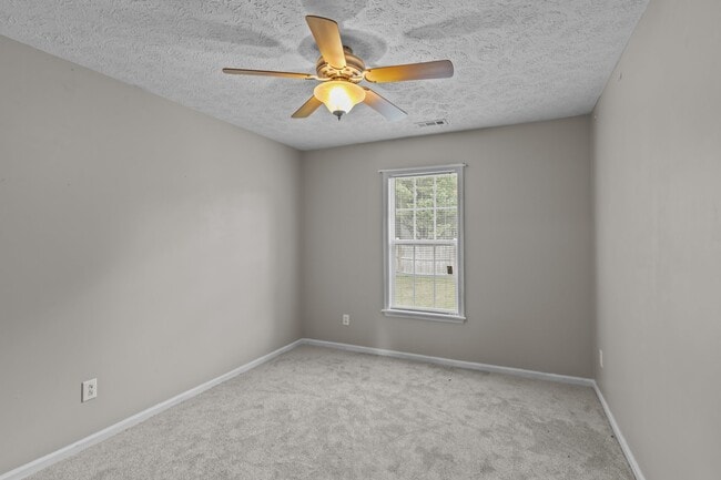 Building Photo - 300 Foxhall Rd