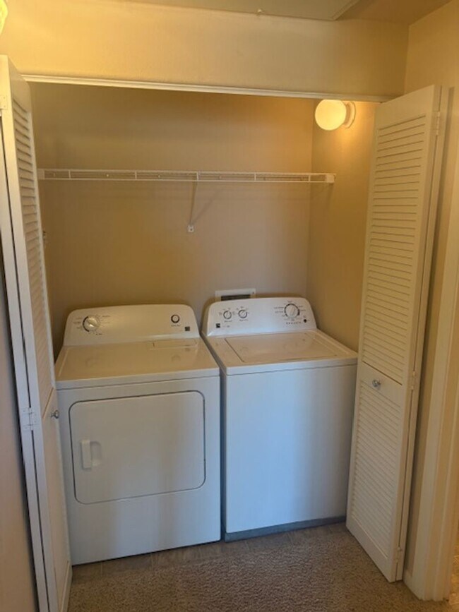 Building Photo - 4200 E Commerce Way