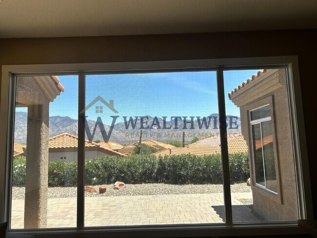 Building Photo - Luxurious 2 Bedroom 2 Bath Home for Rent in Sun City, Oro Valley 14286 N Wisteria Way, Oro Valley...