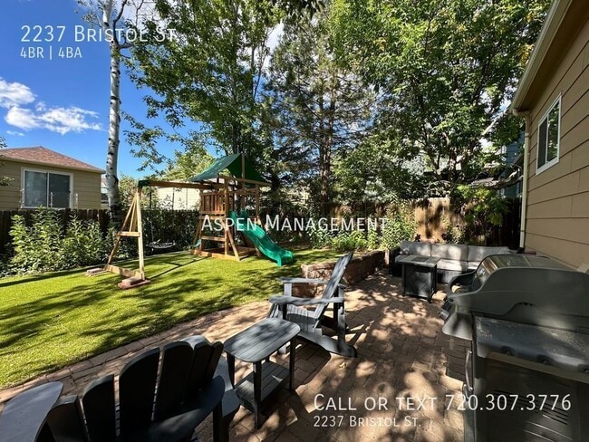 Building Photo - 2237 Bristol St