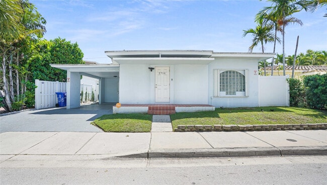 Building Photo - 2716 N Ocean Blvd