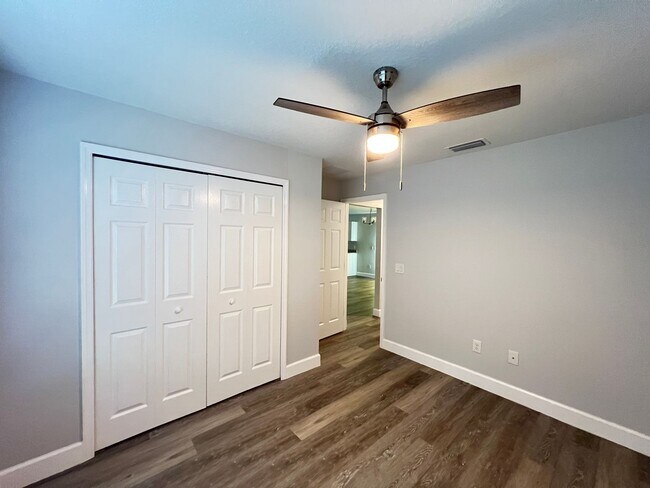 Building Photo - 3 BD/2BA Home in Dunnellon!