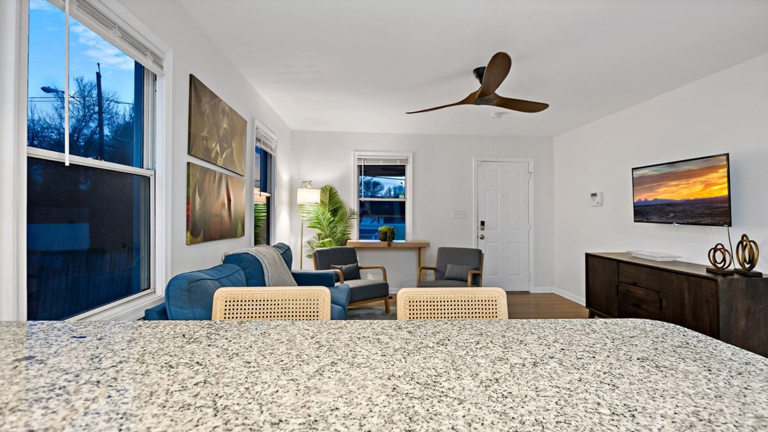 Building Photo - 5545 Davey St