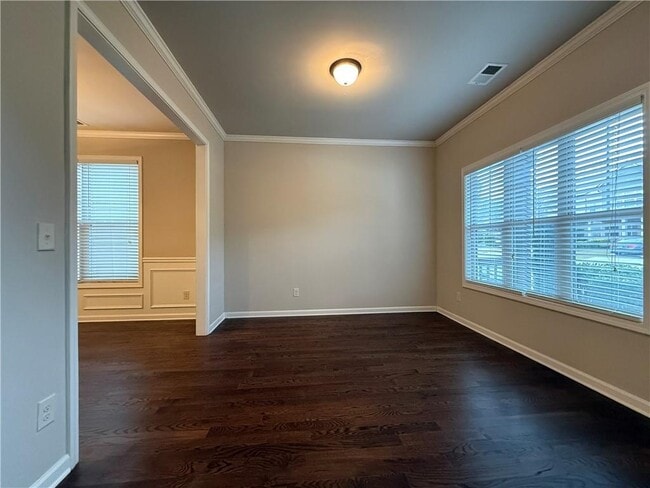 Building Photo - 4916 Briarcliff Dr