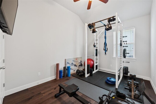 Building Photo - 3828 Vinalopo Dr