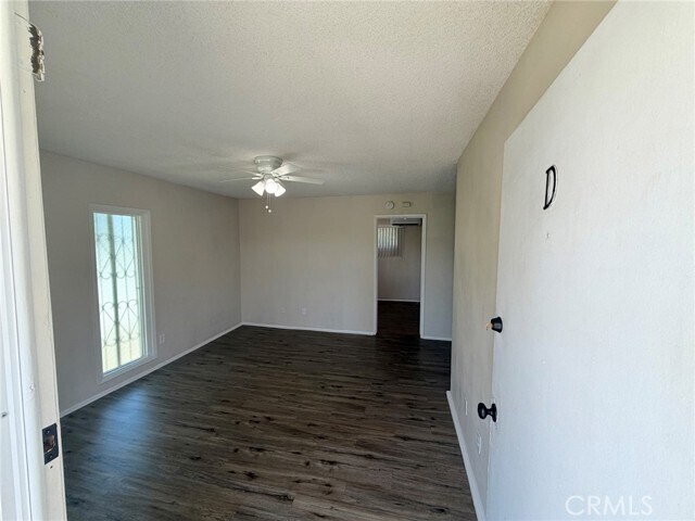 Building Photo - 316 N San Gabriel Ave