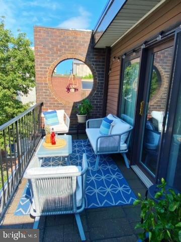 Building Photo - 501 Spruce St