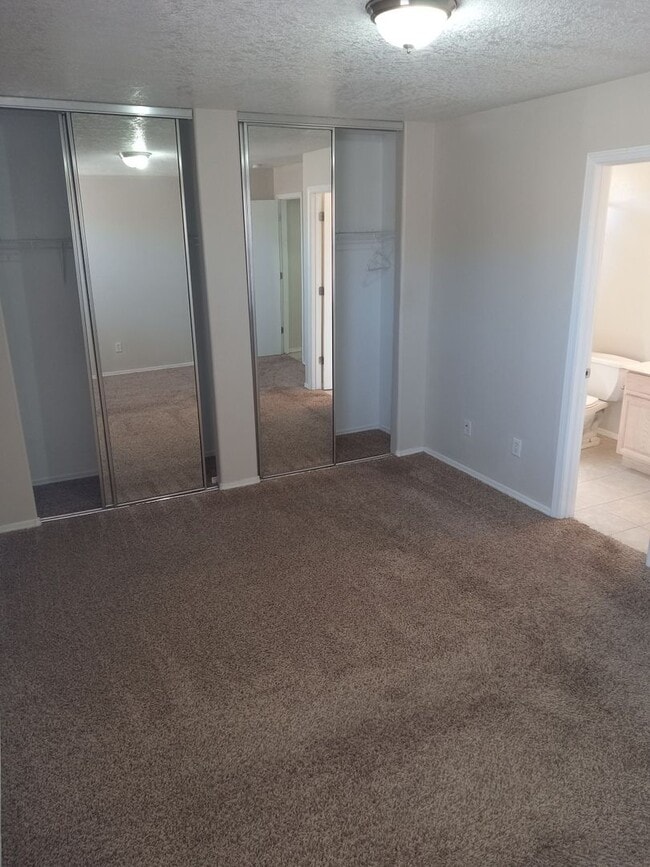 Building Photo - PRICE REDUCED! **3 Bedroom 2 Bathroom in Southwest ABQ!! ** AVAILABLE NOW **