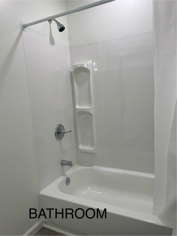 Building Photo - 2505 Delaware St