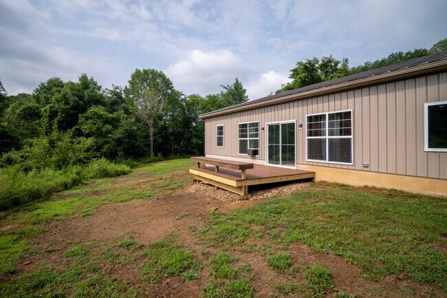 Building Photo - 7795 Loches Rd