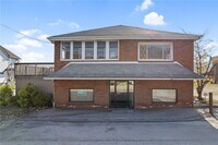 Building Photo - 1001 5th St