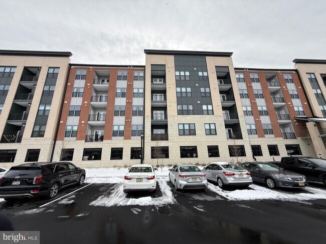 Building Photo - 1 Culvert Dr