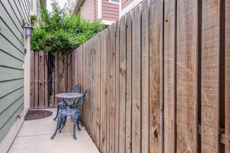 Building Photo - 1804 W Cucharras St