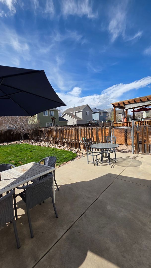 Building Photo - 3 Bedroom Home in Ridgeview at Stetson Hills