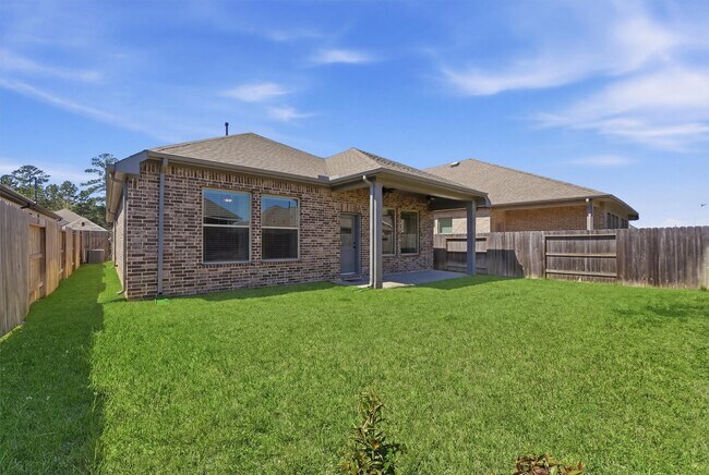 Building Photo - 1338 Lakeside Crk Rd